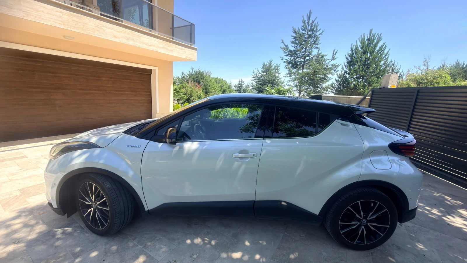 Toyota C-HR, снимка 2 - Автомобили и джипове - 55263457
