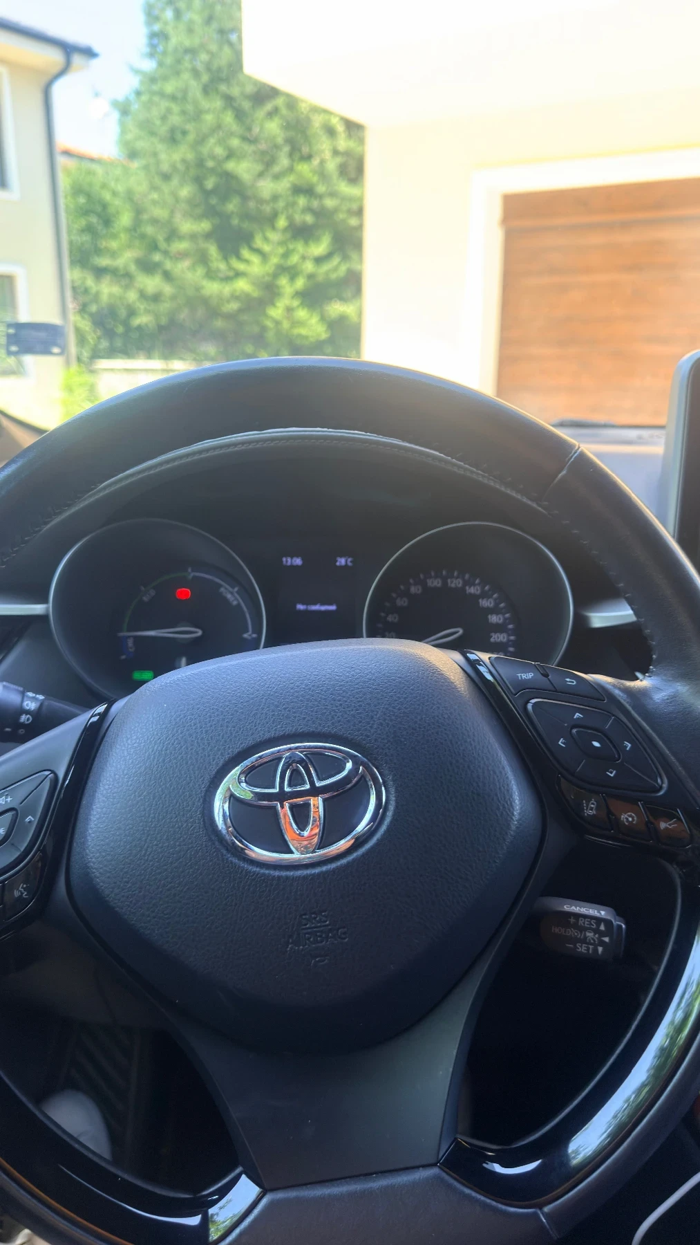 Toyota C-HR, снимка 5 - Автомобили и джипове - 55263457