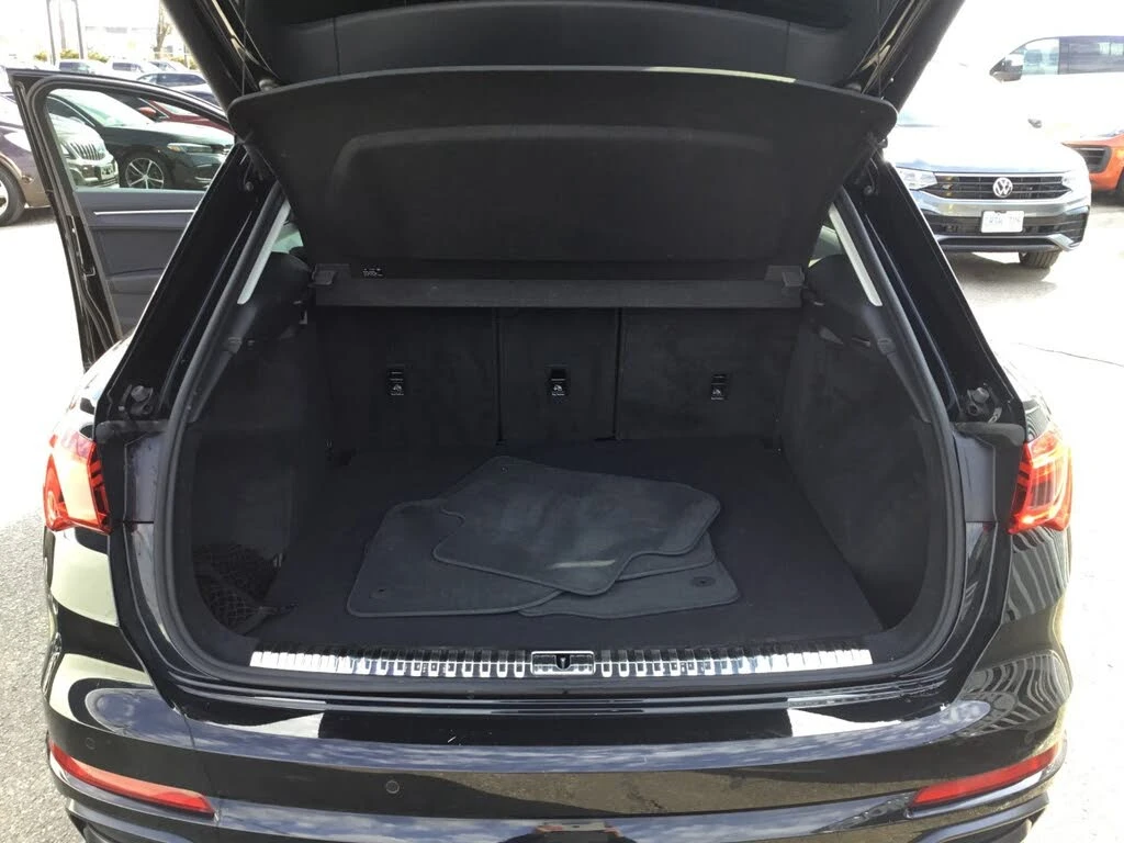 Audi Q3 MATRIX* 45TFSI* ПОДГРЕВ* КАМЕРА* ПАНОРАМА* , снимка 17 - Автомобили и джипове - 55304246