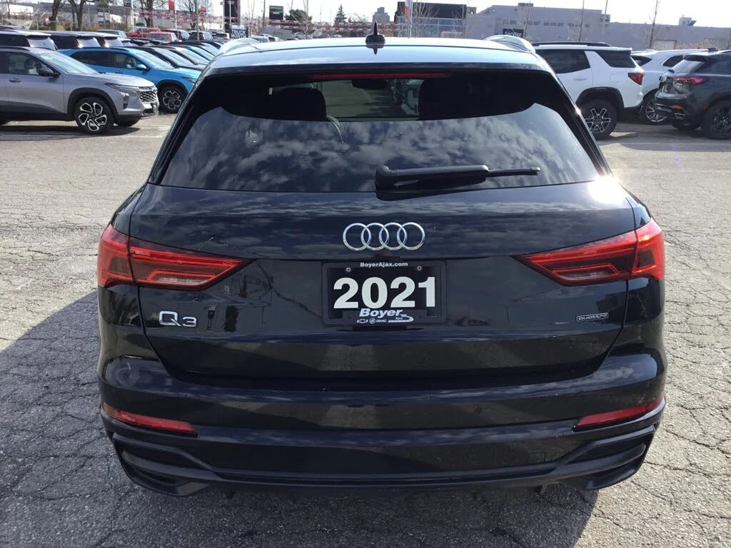 Audi Q3 MATRIX* 45TFSI* ПОДГРЕВ* КАМЕРА* ПАНОРАМА* , снимка 8 - Автомобили и джипове - 55304246