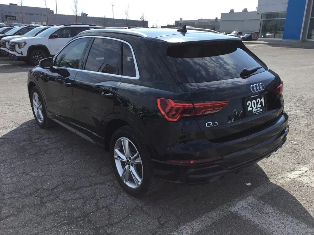 Audi Q3 MATRIX* 45TFSI* ПОДГРЕВ* КАМЕРА* ПАНОРАМА* , снимка 4 - Автомобили и джипове - 55304246