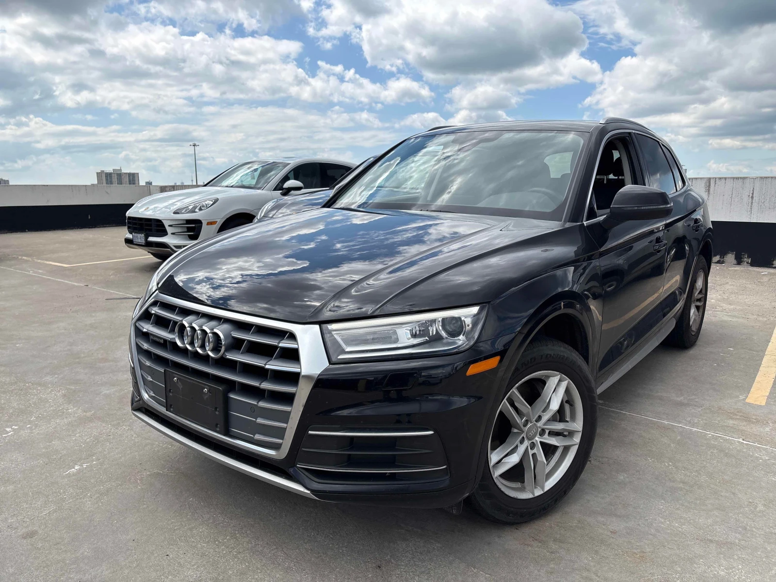 Audi Q5 * Komfort * CARFAX * ОТ ПРЕДСТАВИТЕЛСТВО * 