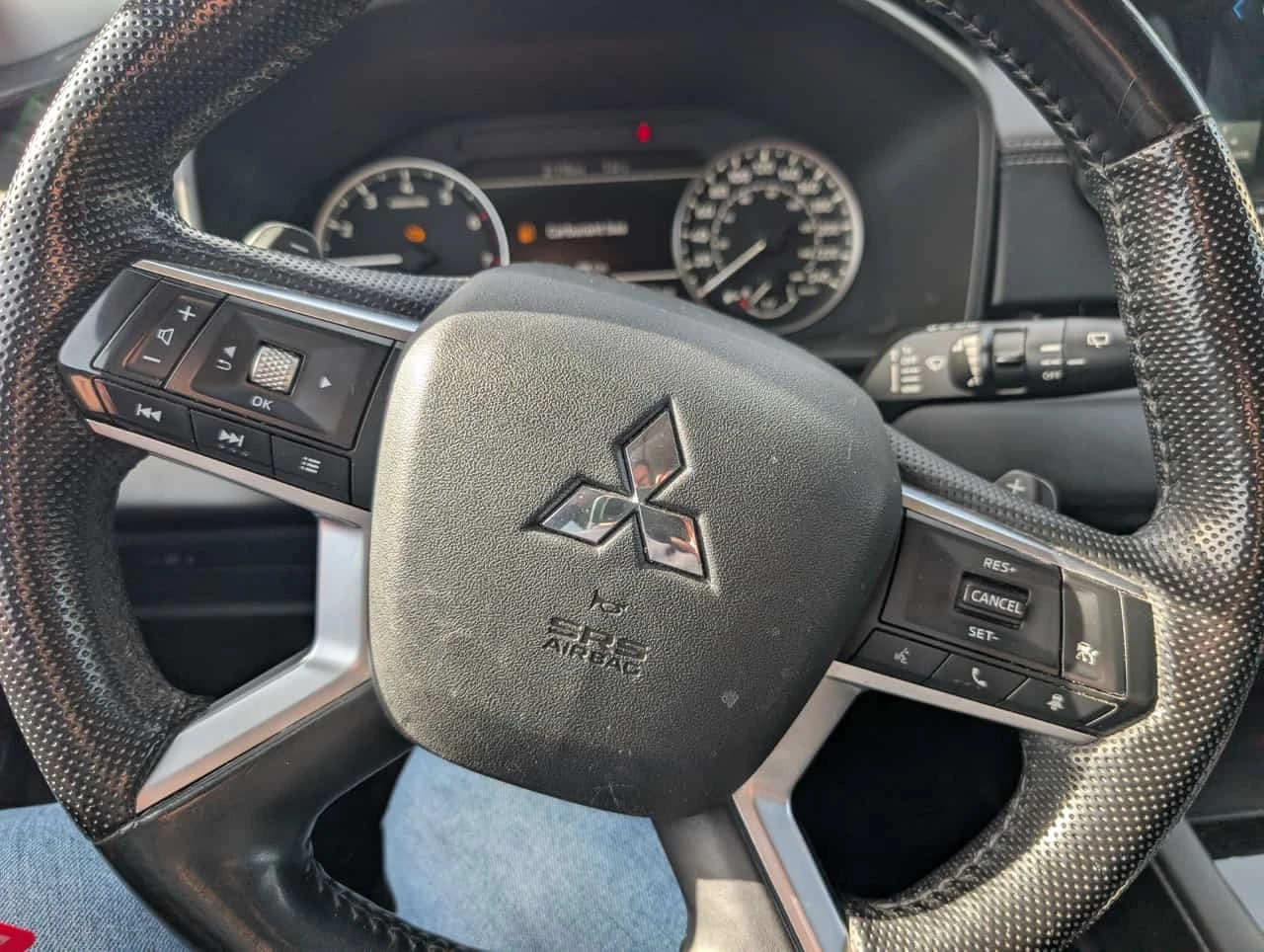 Mitsubishi Outlander * S AWC * CARFAX * ����������� | Mobile.bg � ����������� 12
