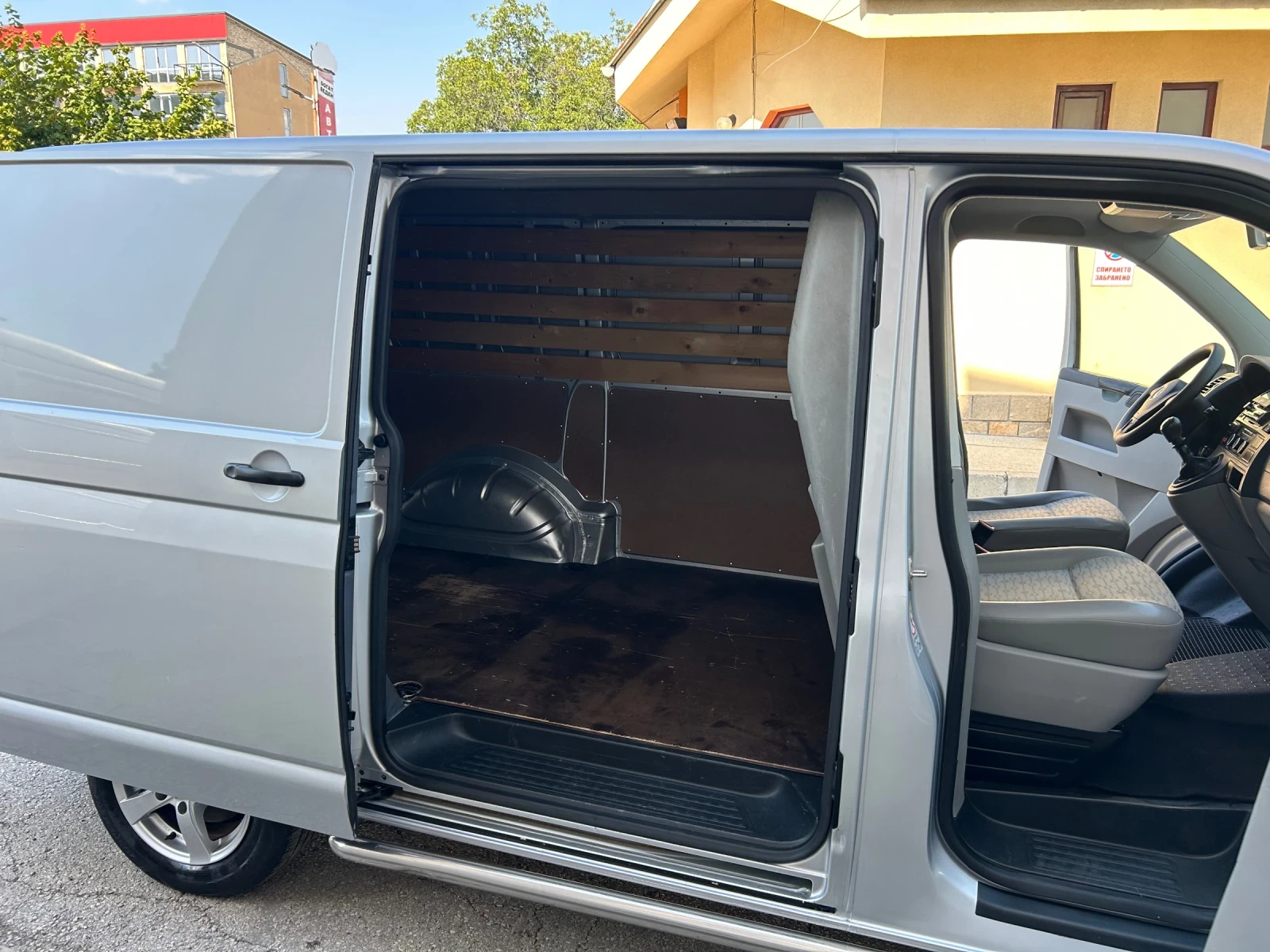 VW Transporter 2.0TDI FACE, снимка 10 - Бусове и автобуси - 55645428
