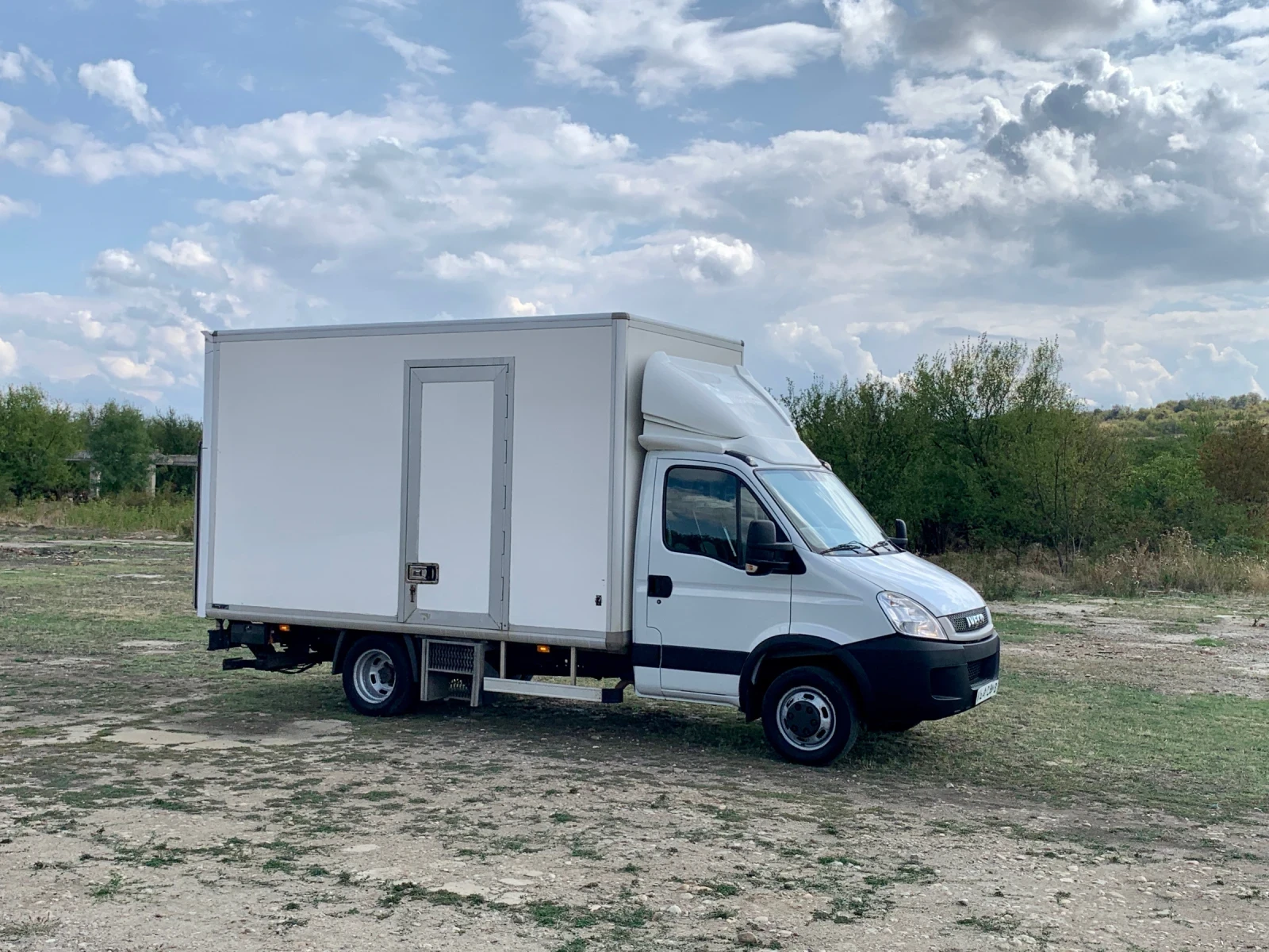 Iveco Daily 3.0 169 000км падащ борд - Б категория - изображение 2
