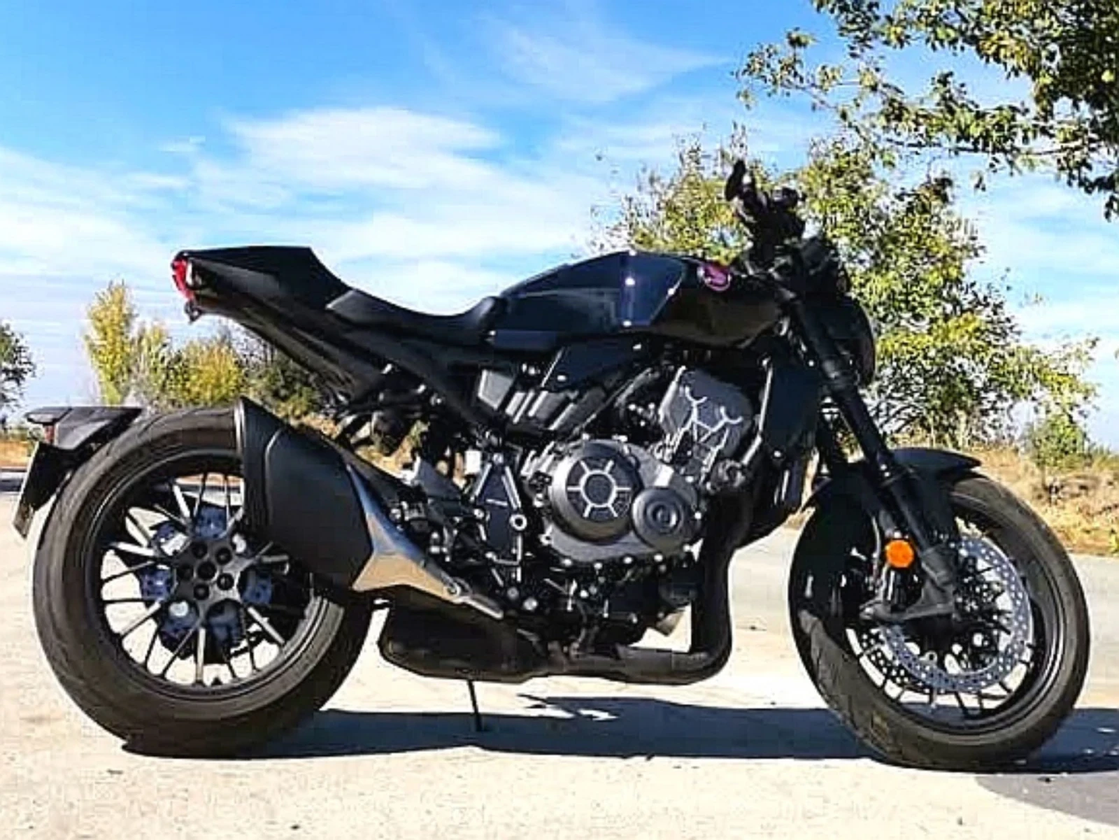Honda Cb 1000R Black Edition