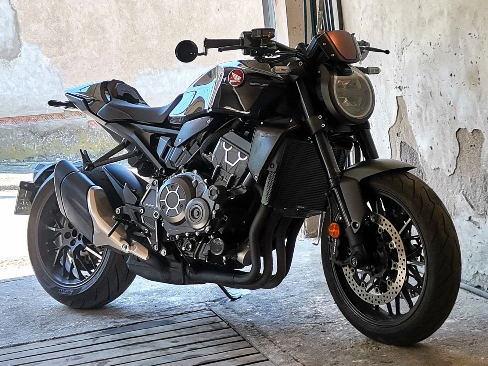 Honda Cb 1000R Black Edition, снимка 5 - Мотоциклети и мототехника - 54242969