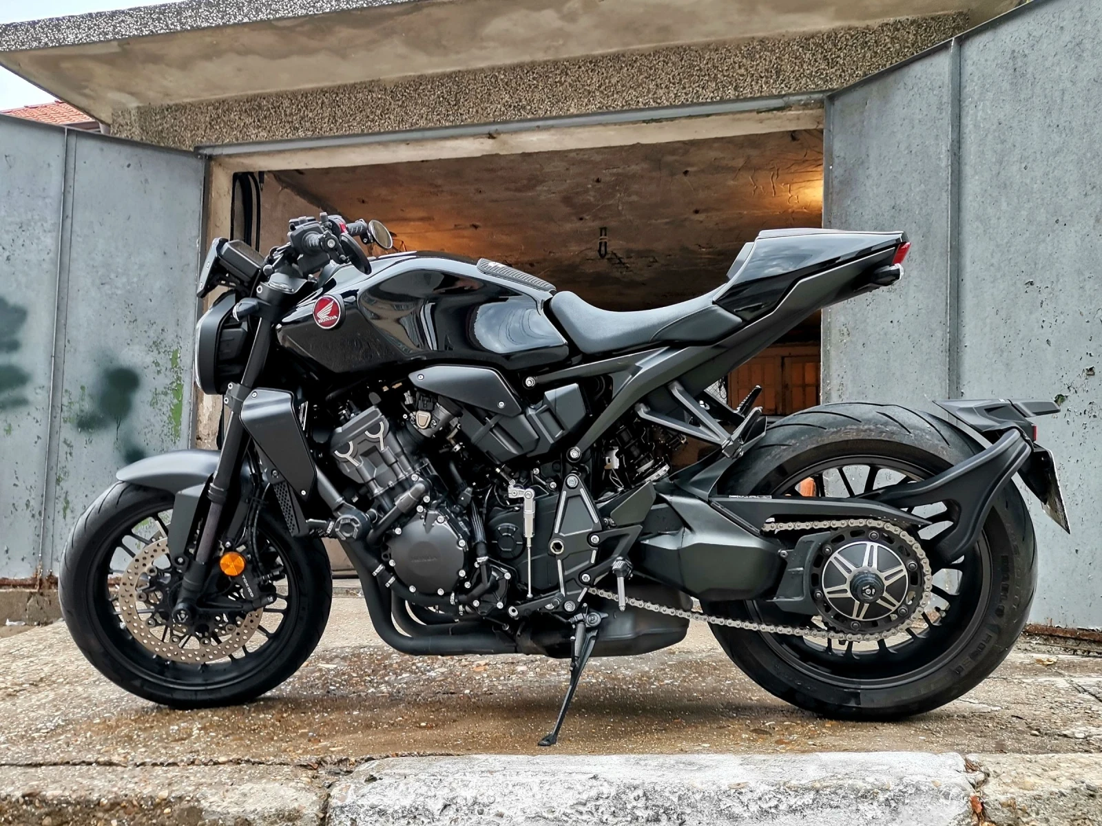 Honda Cb 1000R Black Edition