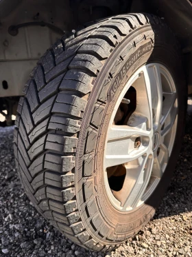 Кемпер Ford Custom, снимка 6