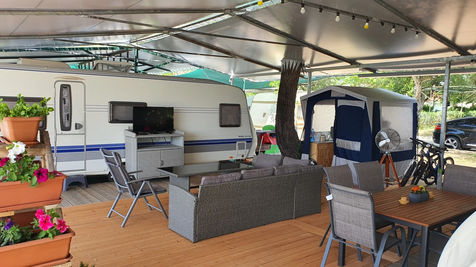 Каравана Hobby 650 - изображение 3