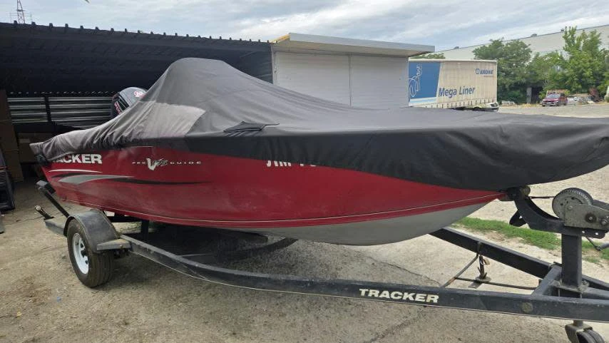 Лодка Tracker PRO GUIDE V175 SC, снимка 2 - Воден транспорт - 56253692