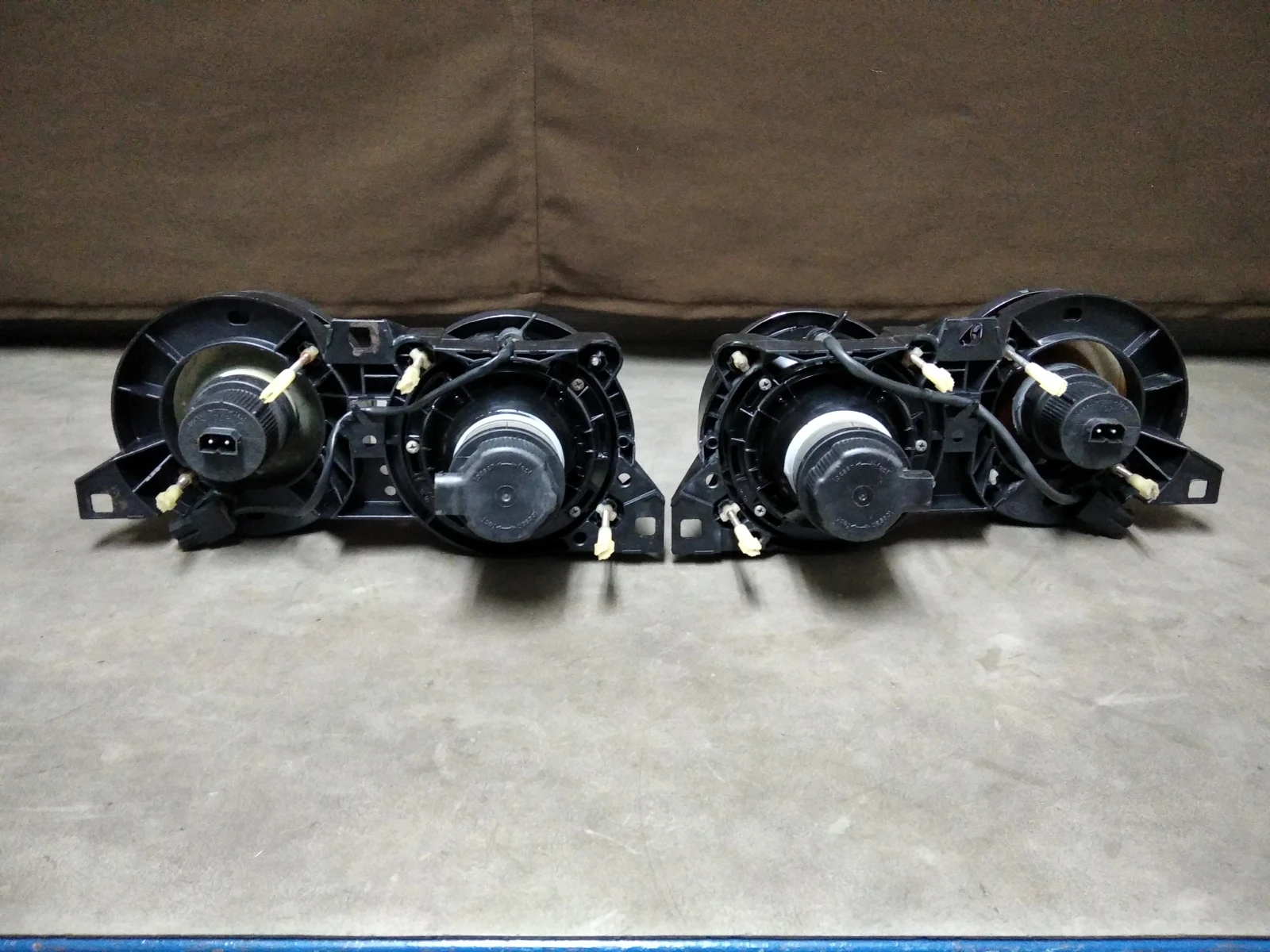 ������ ��� �30 ��� ���� ����� ������� BMW E30 BOSCH HELLA Black Smoked  | Mobile.bg � ����������� 2