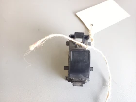 Копче ел стъкло предно дясно Тойота Рав4 (н)