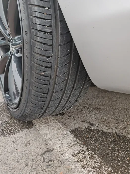 Гуми с джанти Други 235/35R19, снимка 9 - Гуми и джанти - 52677217