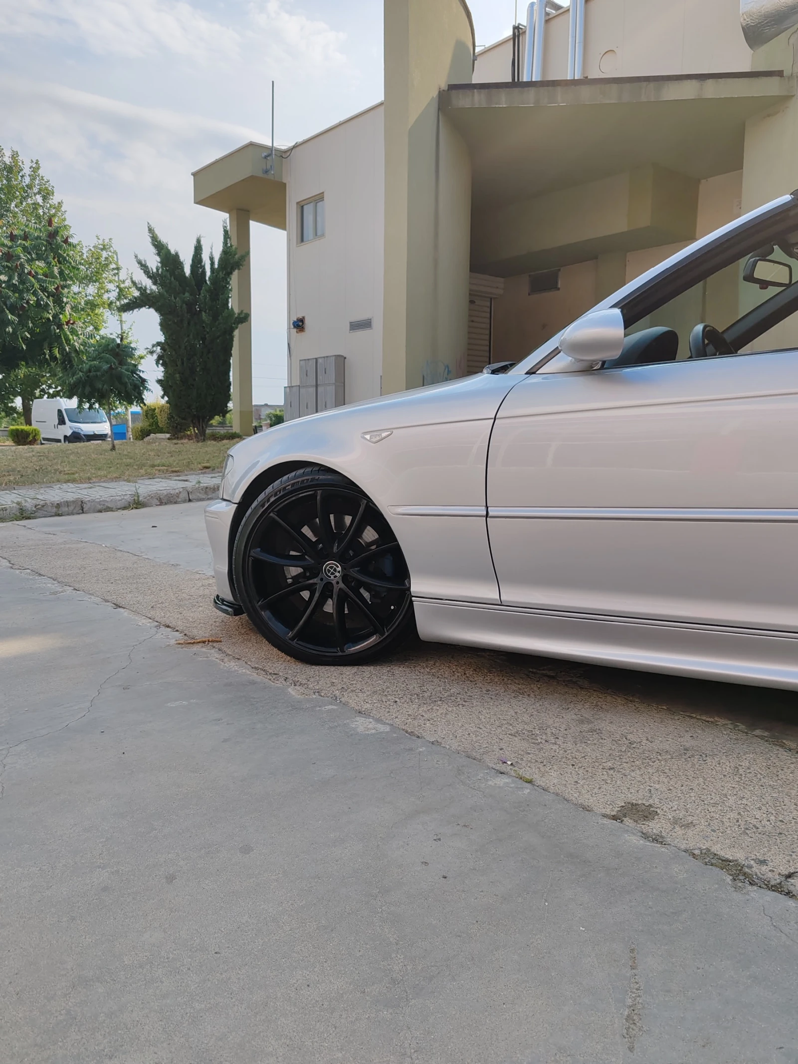    235/35R19   | Mobile.bg   3