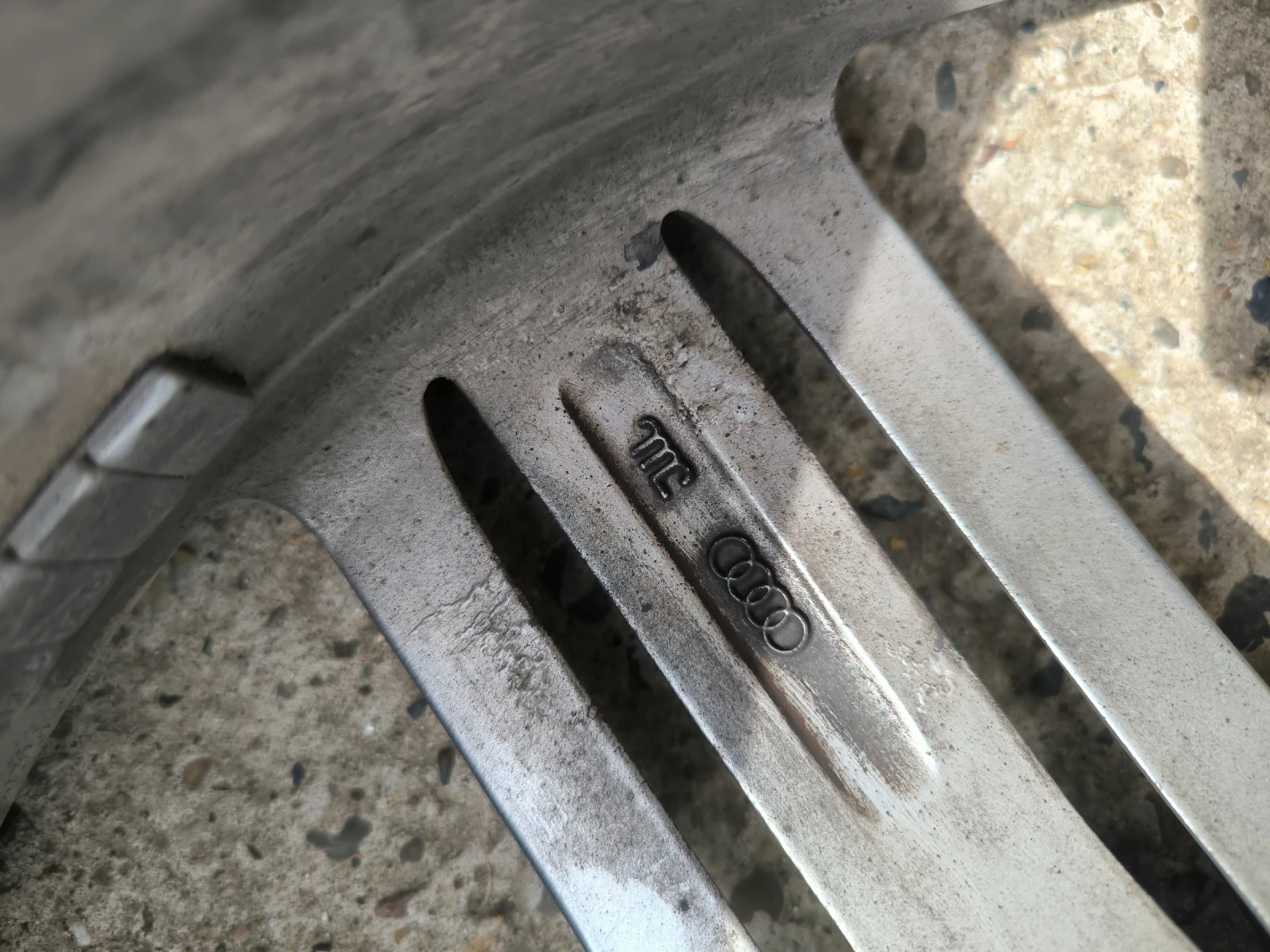���� � ������ 255/35R19 | Mobile.bg � ����������� 7