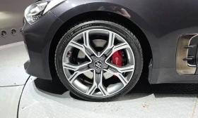 Kia Stinger GT AWD* HEAD-UP* ПАНОРАМА* ОБДУХВАНЕ* 360 КАМЕРИ, снимка 5