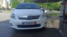 Toyota Auris 1.8 хибрид, снимка 5