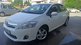 Toyota Auris 1.8 хибрид, снимка 2