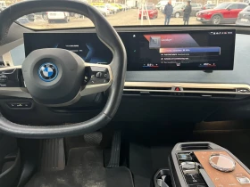 BMW iX xDrive50, снимка 9