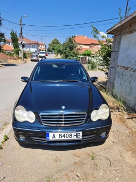 Mercedes-Benz C 220, снимка 2