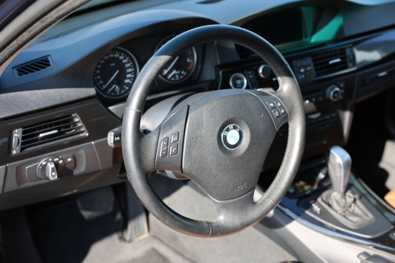BMW 335, снимка 8 - Автомобили и джипове - 44665757