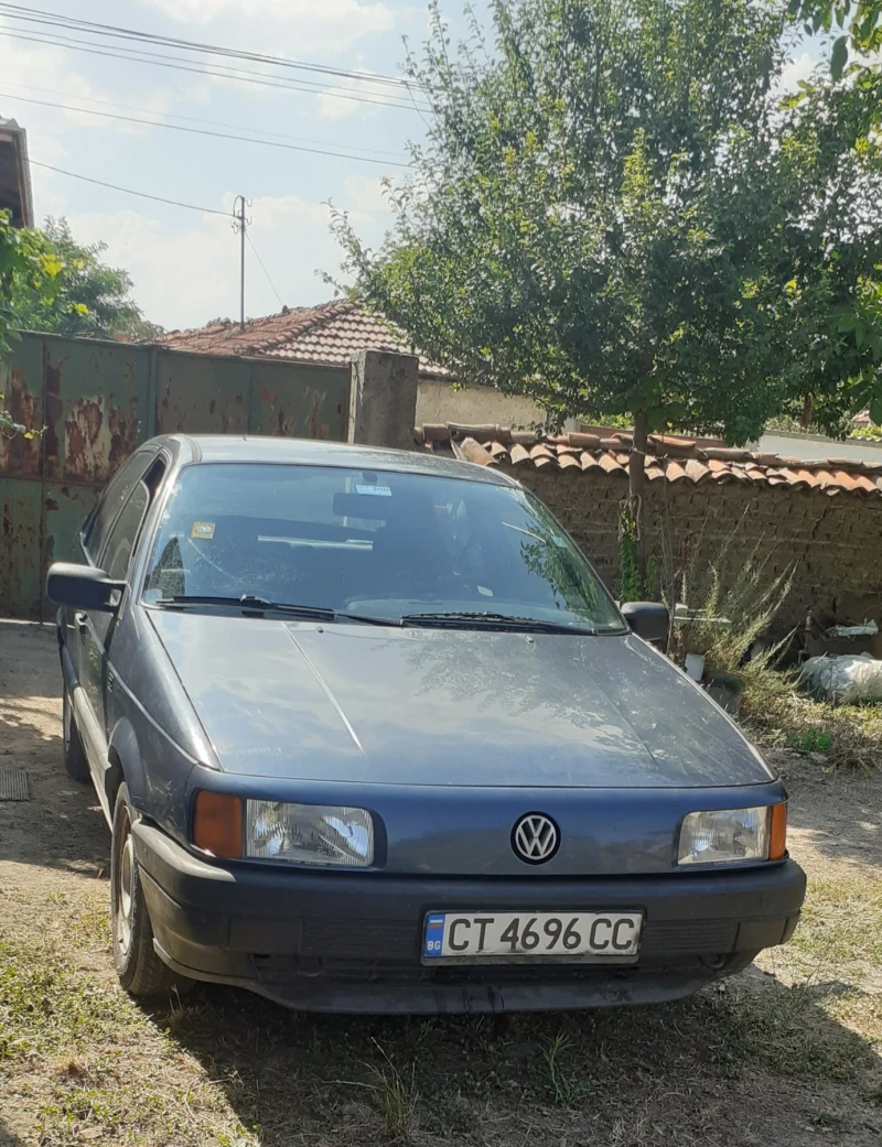 VW Passat, снимка 1 - Автомобили и джипове - 47474698