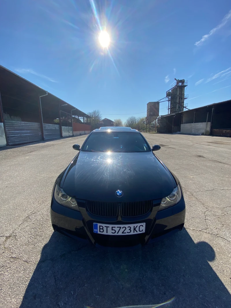 BMW 330 D x-drive, снимка 4 - Автомобили и джипове - 48750579