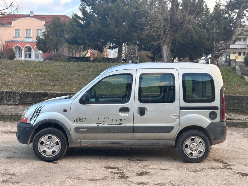 Renault Kangoo 1.6 БЕНЗИН ГАЗ 4Х4 , снимка 2 - Автомобили и джипове - 49348176