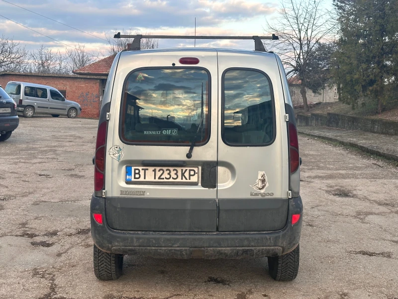 Renault Kangoo 1.6 БЕНЗИН ГАЗ 4Х4 , снимка 4 - Автомобили и джипове - 49348176