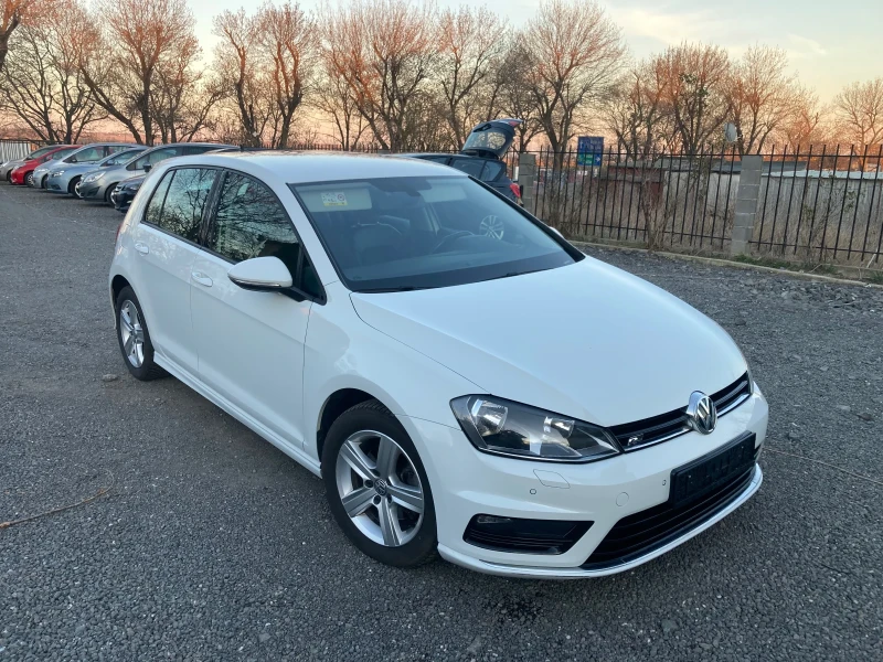 VW Golf R-LINE, снимка 2 - Автомобили и джипове - 49391448