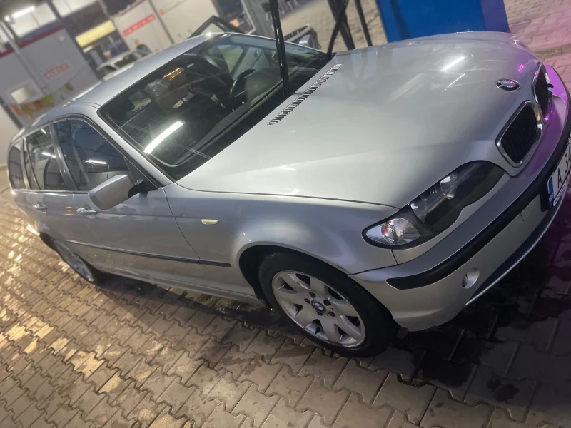 BMW 320, снимка 8 - Автомобили и джипове - 49589267