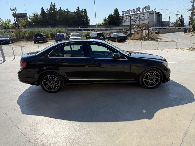 Mercedes-Benz C 320, снимка 6 - Автомобили и джипове - 52542271