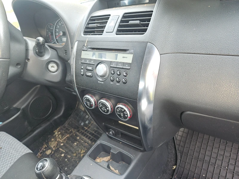 Fiat Sedici, снимка 4 - Автомобили и джипове - 52351278