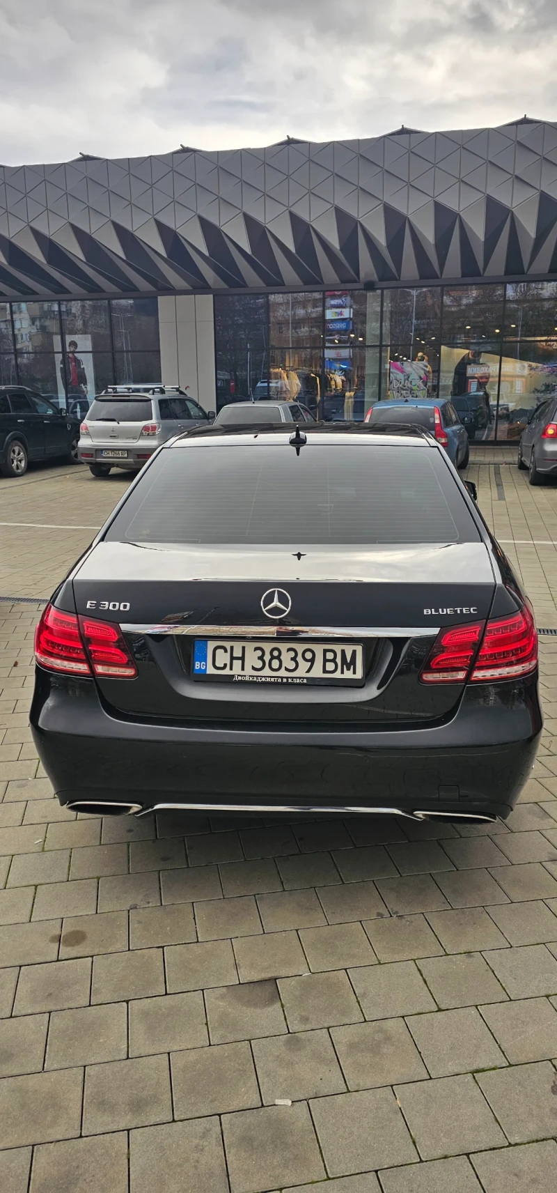 Mercedes-Benz E 350 9G tronik , снимка 6 - Автомобили и джипове - 52643037