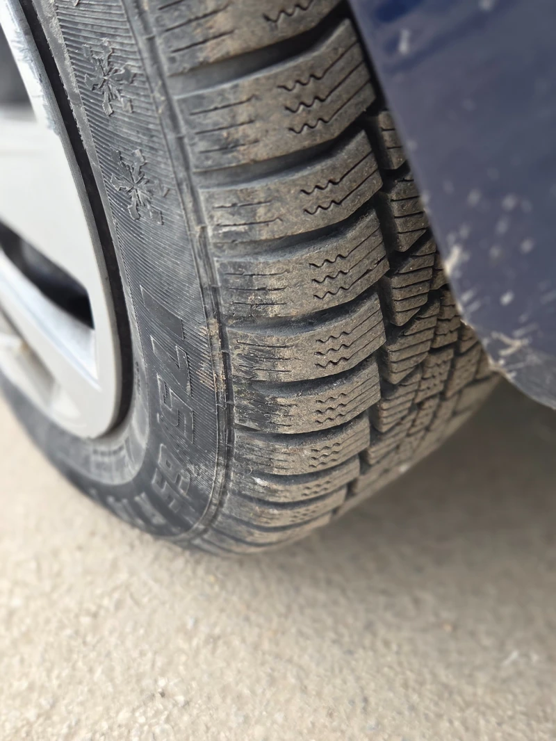 Renault Clio 1.4i Автомат* Облужена* , снимка 16 - Автомобили и джипове - 52847198