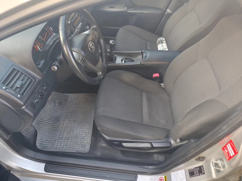 Toyota Avensis Germany , снимка 13 - Автомобили и джипове - 52850087