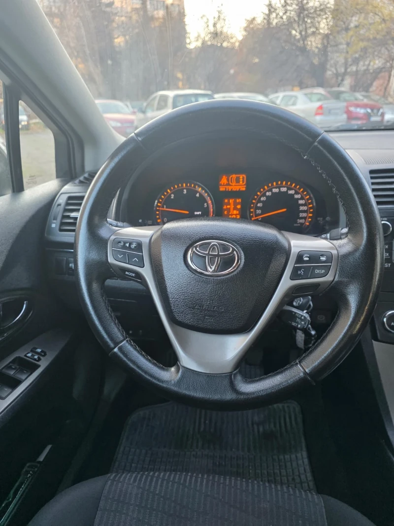 Toyota Avensis Germany , снимка 12 - Автомобили и джипове - 52850087