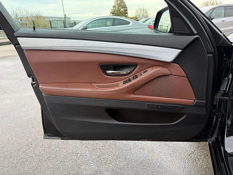 BMW 530 BMW 530D 258кс. Сменени Вериги, снимка 12 - Автомобили и джипове - 53207762