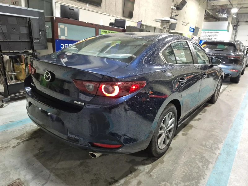 Mazda 3 GX| 2.5L| CARFAX| БЕЗ ПЪРВОНАЧАЛНА ВНОСКА| , снимка 3 - Автомобили и джипове - 53464495