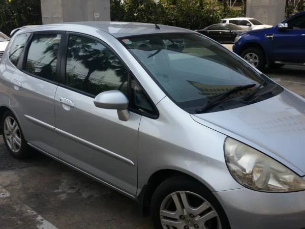 Honda Jazz 1.3i/1.4i, снимка 2 - Автомобили и джипове - 17620572