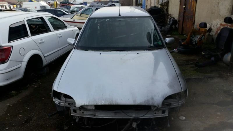 Ford Escort, снимка 1 - Автомобили и джипове - 48266370