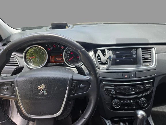 Peugeot 508 2.0 bludehdi Keyless, снимка 8 - Автомобили и джипове - 54730383