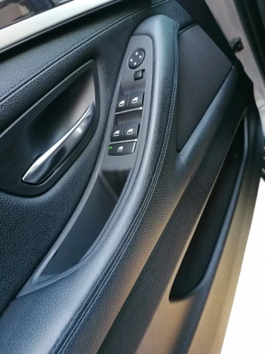BMW 520, снимка 7 - Автомобили и джипове - 56104562