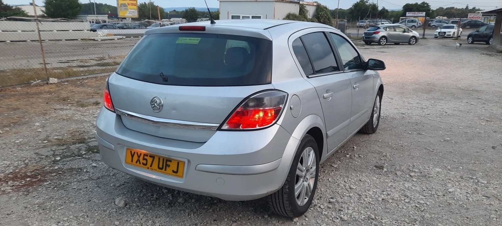 Opel Astra 1.6 i - изображение 4