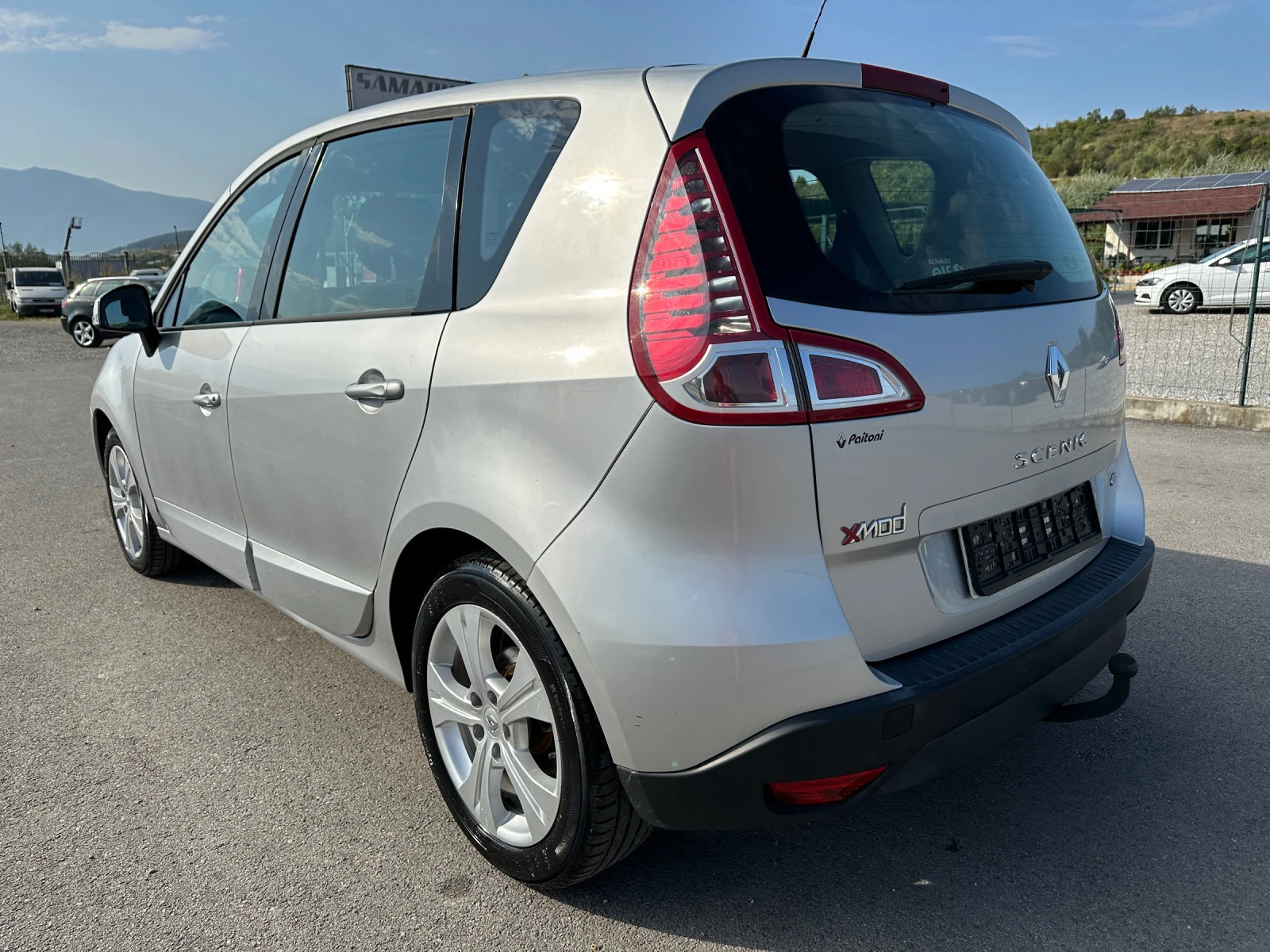 Renault Scenic 1.5 DCI EURO 5 - изображение 4