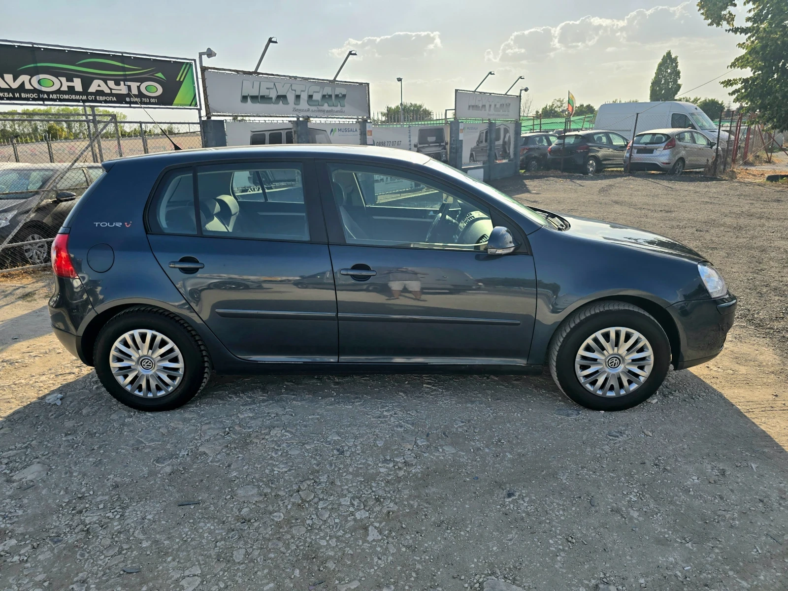 VW Golf 1.9 Tdi * TOUR * 105к.с - изображение 8