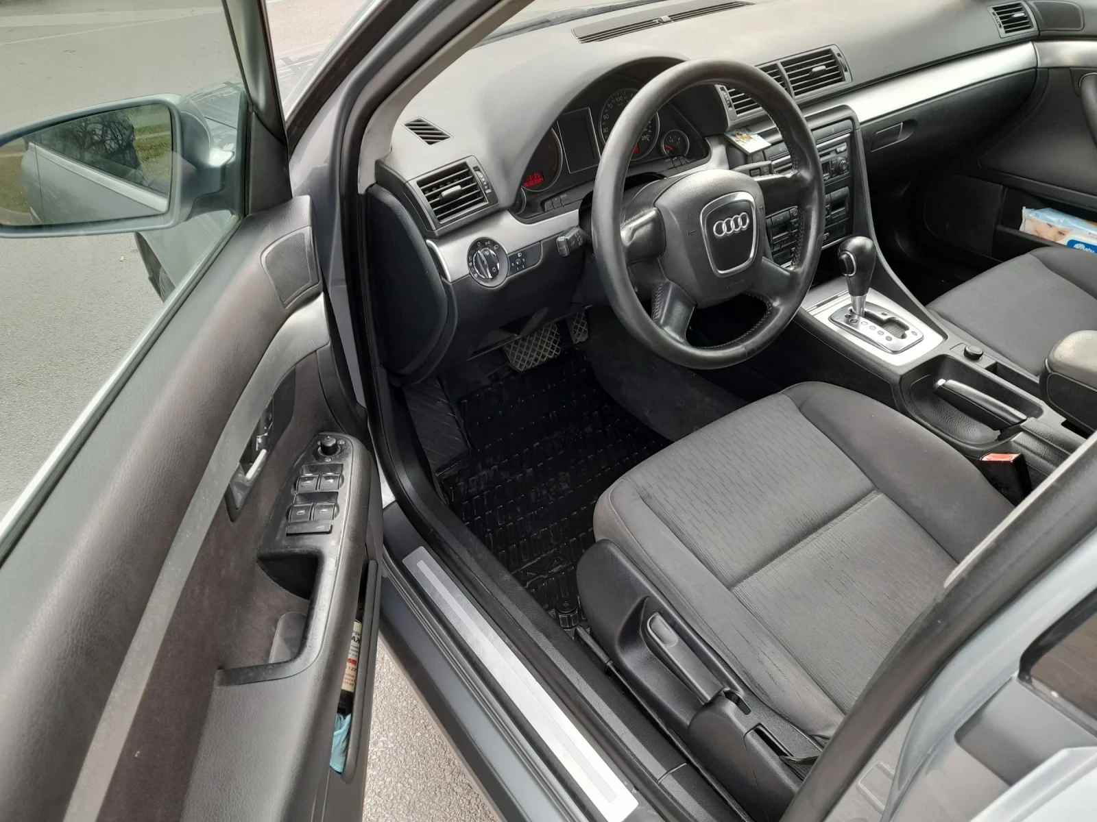 Audi A4  - изображение 7