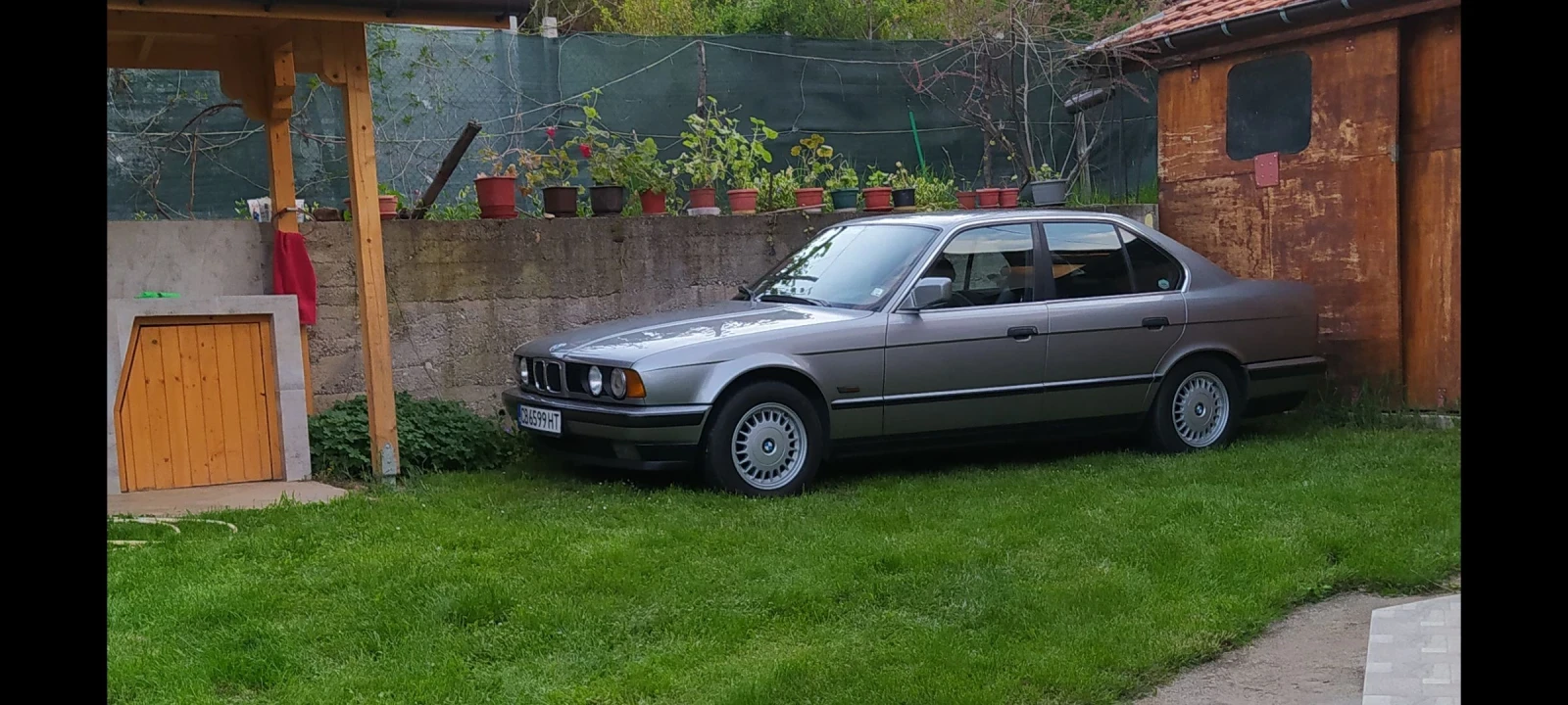 BMW 520 520i - изображение 6