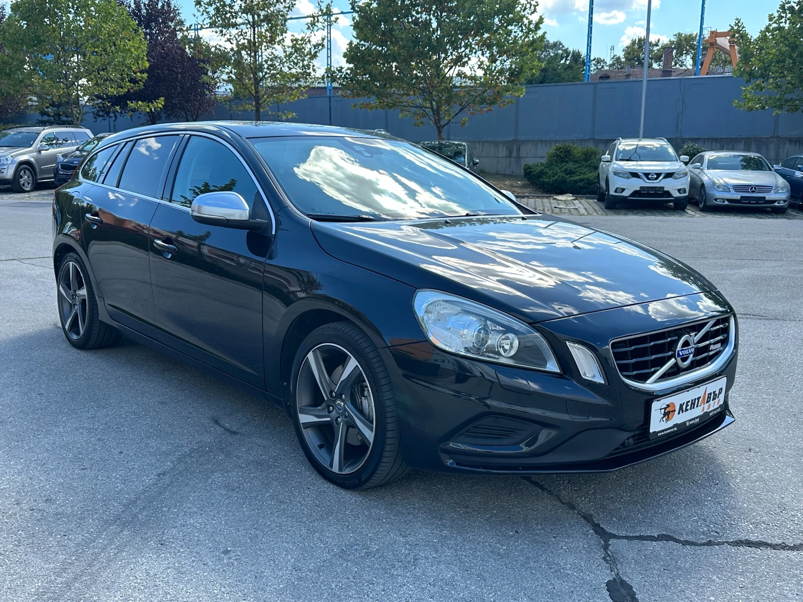 Volvo V60 2.4d 163 к.с. - изображение 6